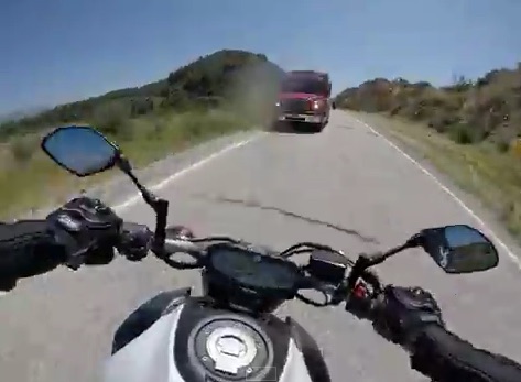 collide-head-on-with-gopro2